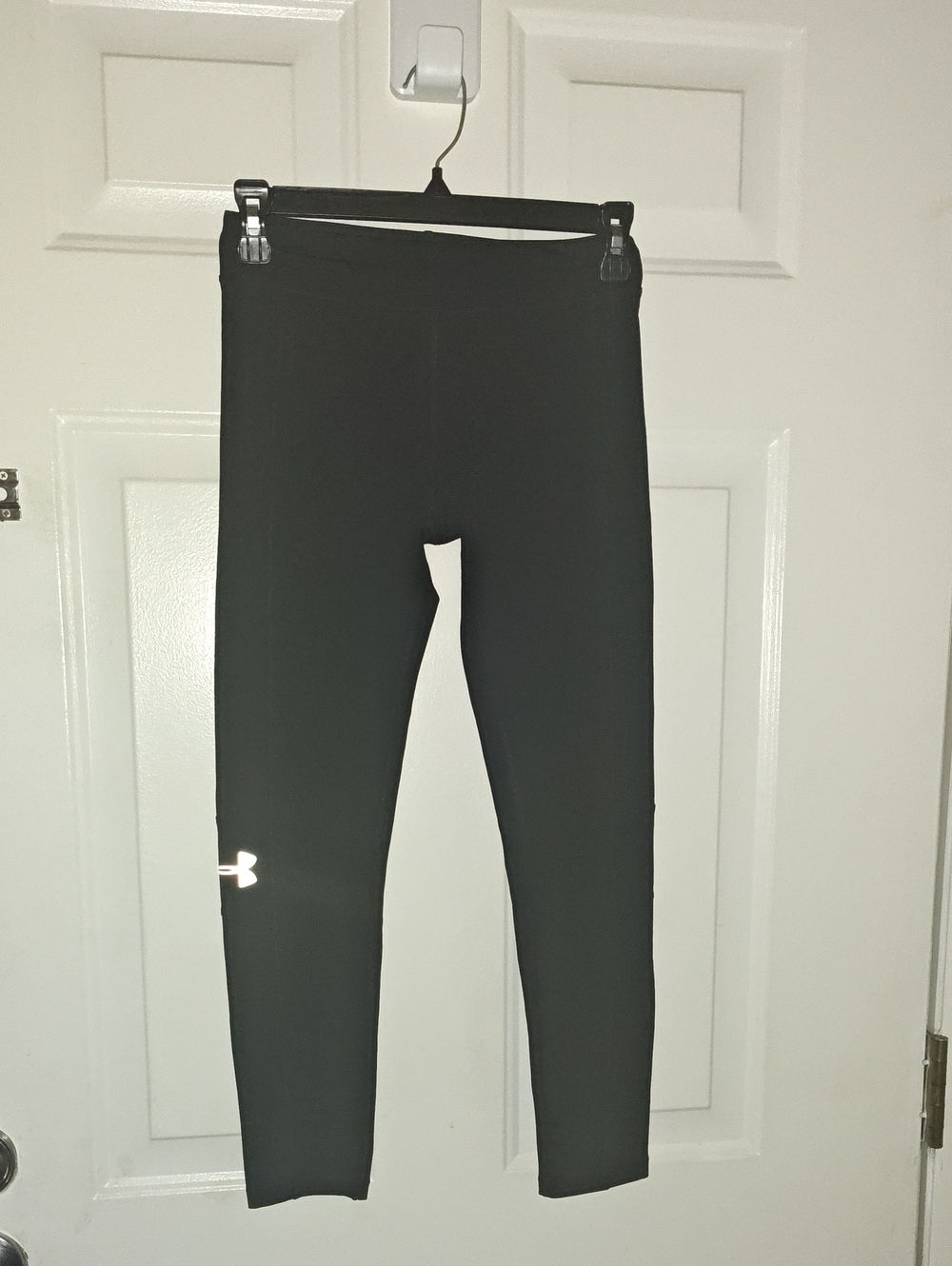 Under Armour Black Girls' Athletic Leggings with Reflective Logo